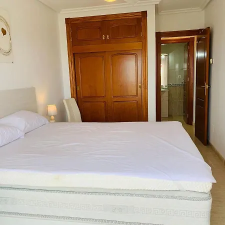 Apartment Lmha 18, Marinesco 2, 3 Bedroom, 3 Bathroom With Sea View,