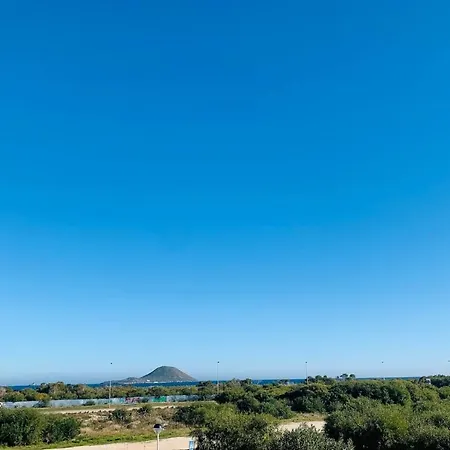 Apartamento Lmha 18, Marinesco 2, 3 Bedroom, 3 Bathroom With Sea View,